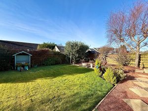 Photo 19- click for photo gallery